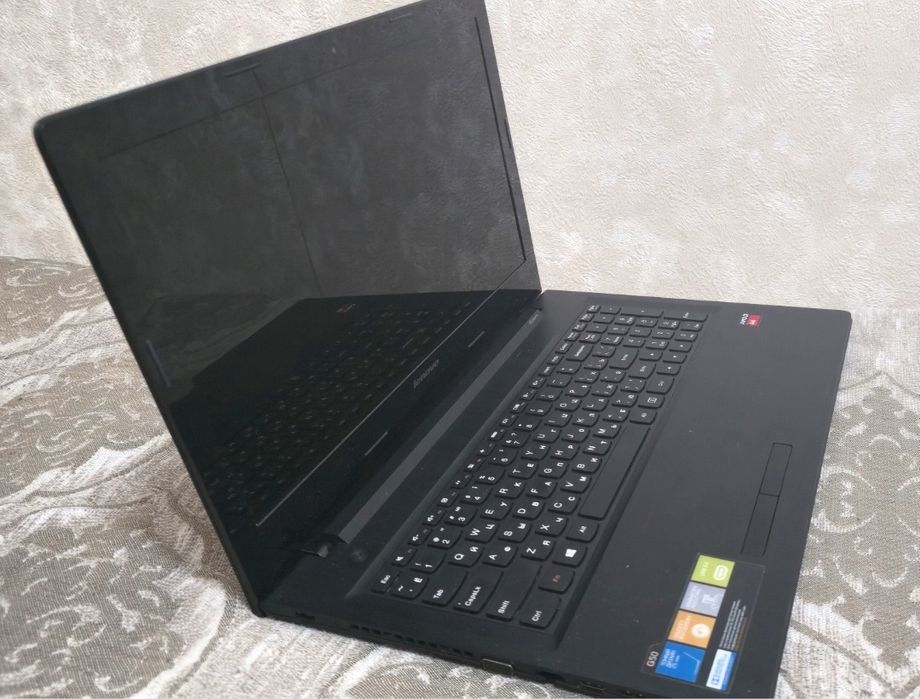 Ноутбук "Lenovo"