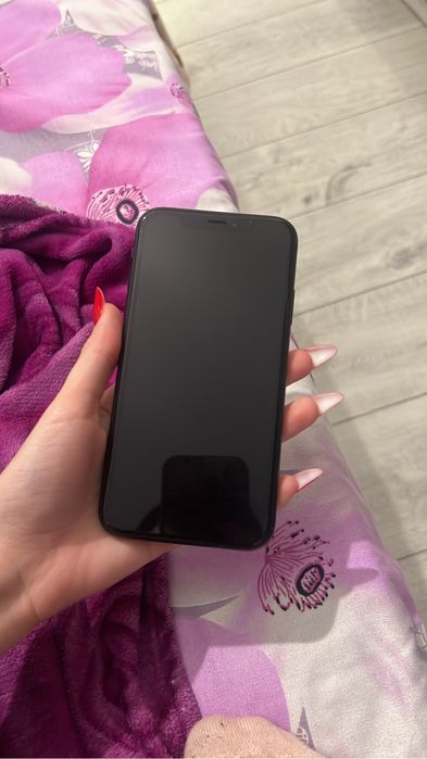 vand iphone xr urgent