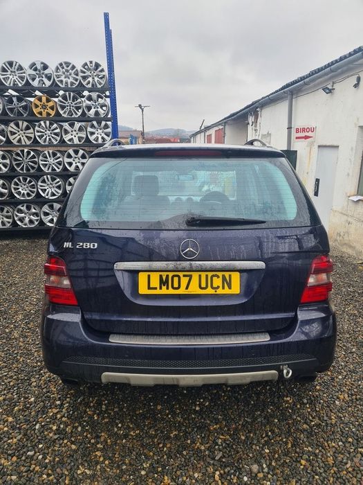 Capota Mercedes ML W164 2005 - 2008 SUV 4 Usi ALBASTRU (784)