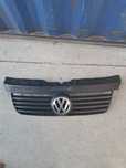 Grila fata VW Transporter T5 an 2005 - 2010