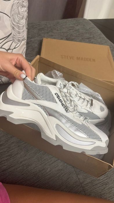Обувки Steve Madden размер:39 (уголемени)