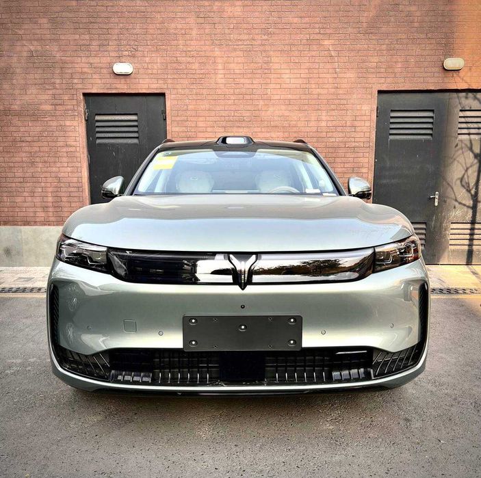 Voyah Free PLUS (Все цвета в наличии) (гарантия)