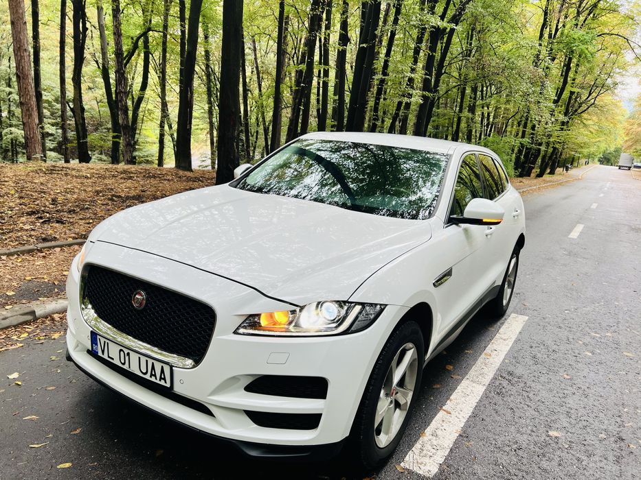 Jaguar F-pace / Automat / 11.2020 E6 / Diesel 2.0 / 4X4 / Navi Mare