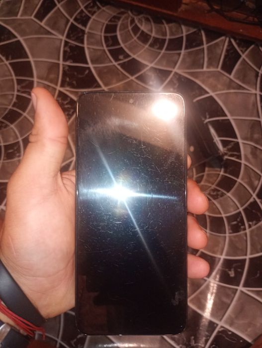 Vând honor 200 Smart