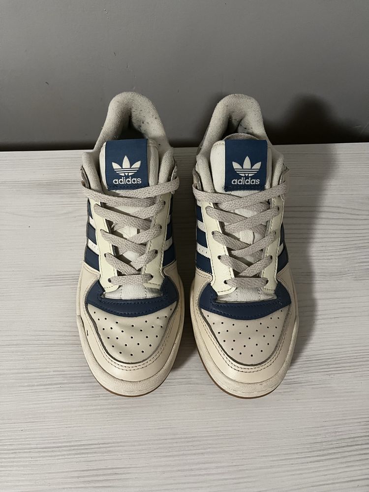 Обувки ADIDAS forum low