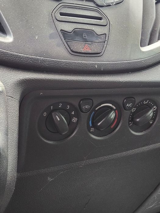 Ford Transit 2.2 2015 на части