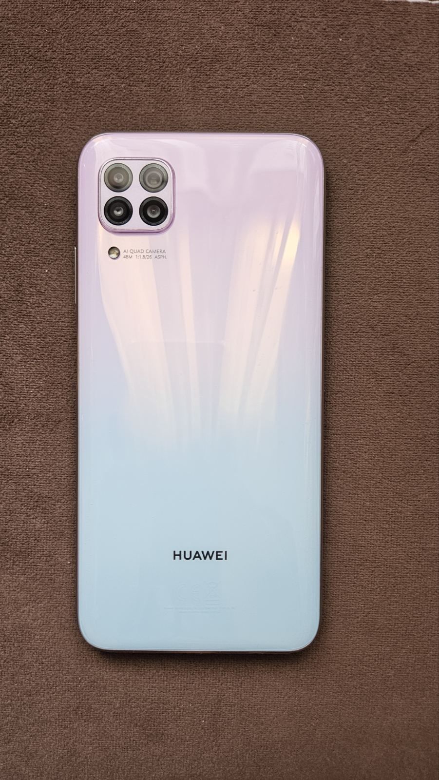 Huawei p 40 lite- Като Нов