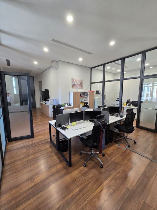 Аренда офиса  Бизнес центре Gross Plaza 54м², 137м² ор.Тарас Шевченко