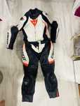 costum moto dainese 54 alb rosu negru