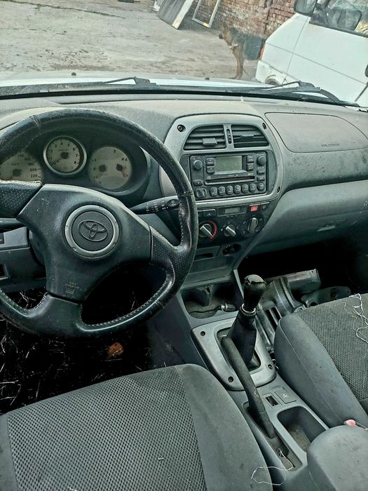 Toyota Rav4 на части