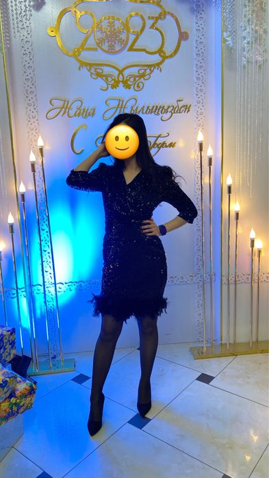 Продам платье. Надевалось один раз.