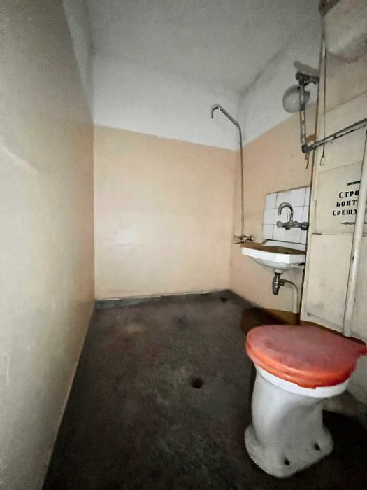 Продава се Едностаен апартамент в Своге - 49 кв.м за 1062 €/кв.м - Снимка #4