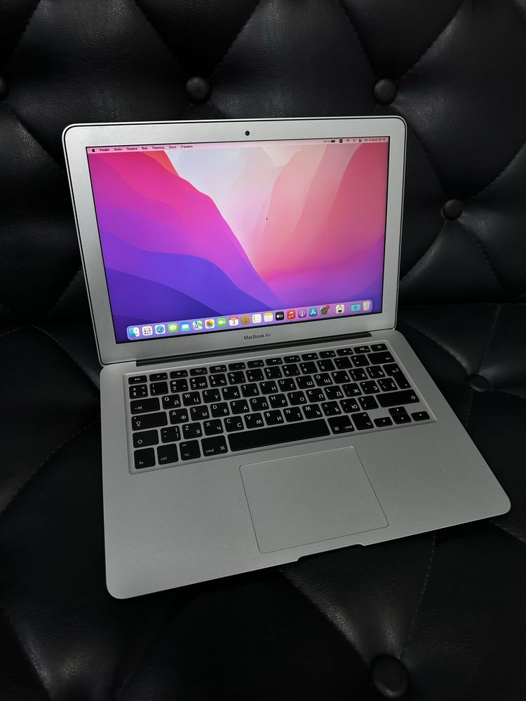 Apple MacBook Air в идеальном состояние  2015 года