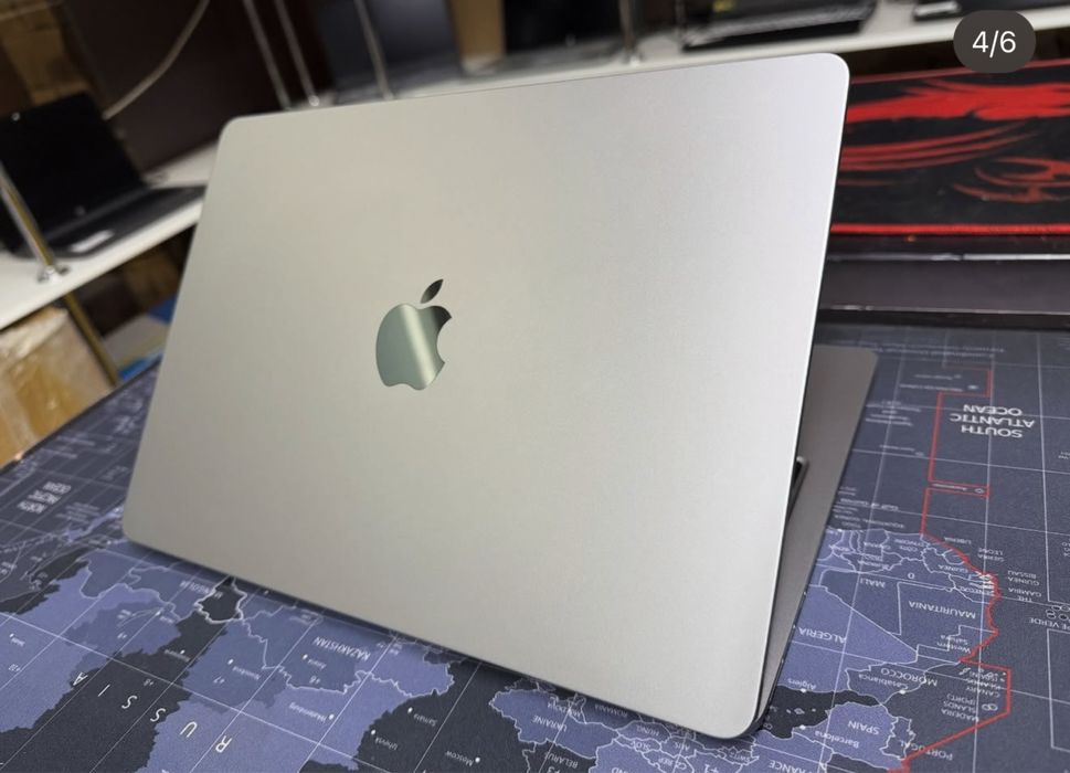 Macbook Air 13 M2 16Gb/256Gb