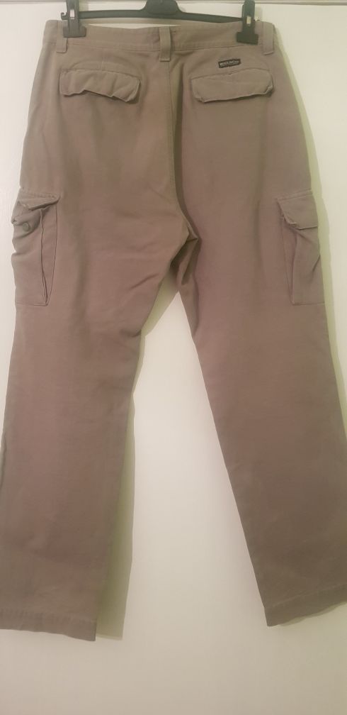 Pantaloni barbati italieni doc velur masura L 48