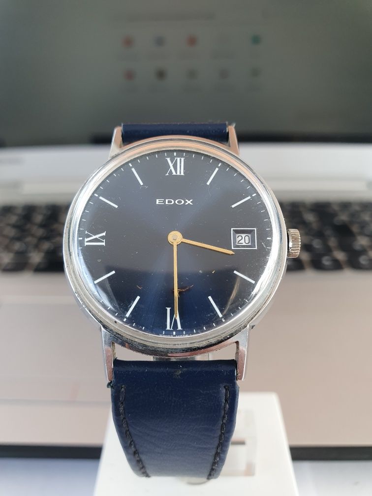 Антикварен швейцарски часовник Edox