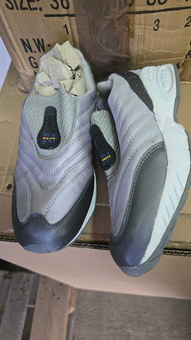 Pantofi sport noi engros import Germania