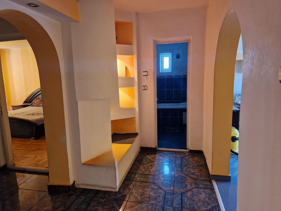 Apartament 4 camere Titu jud Dambovita