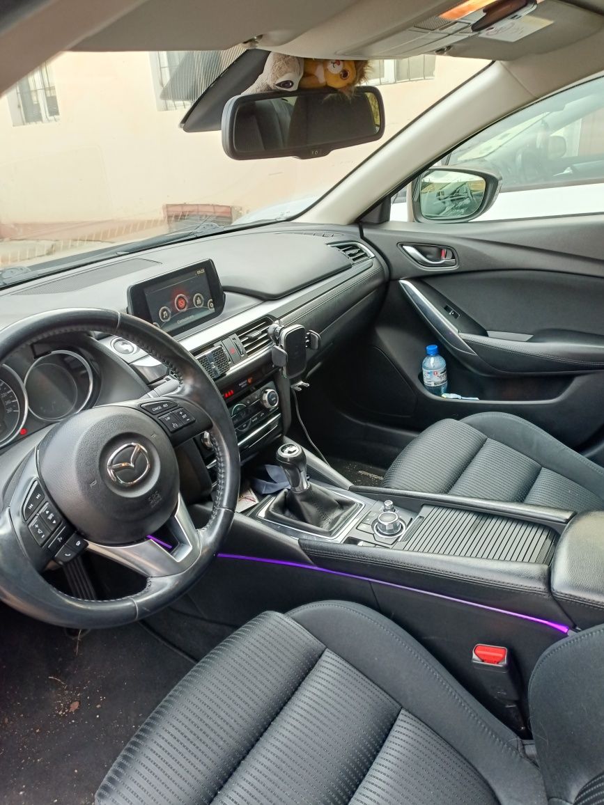 Mazda 6 2015 in garanție!