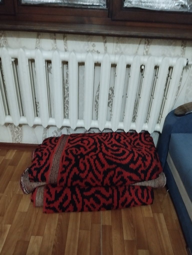 Ковры 2/3 2 штуки