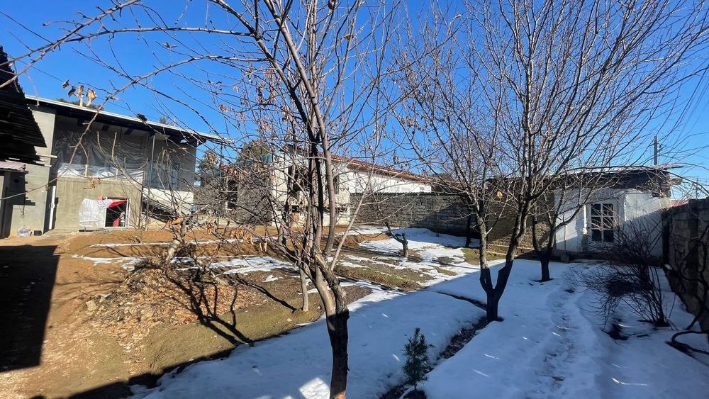 Toshkent tumani yuqori hasanboy kensoyda yer sotiladi 40000$min