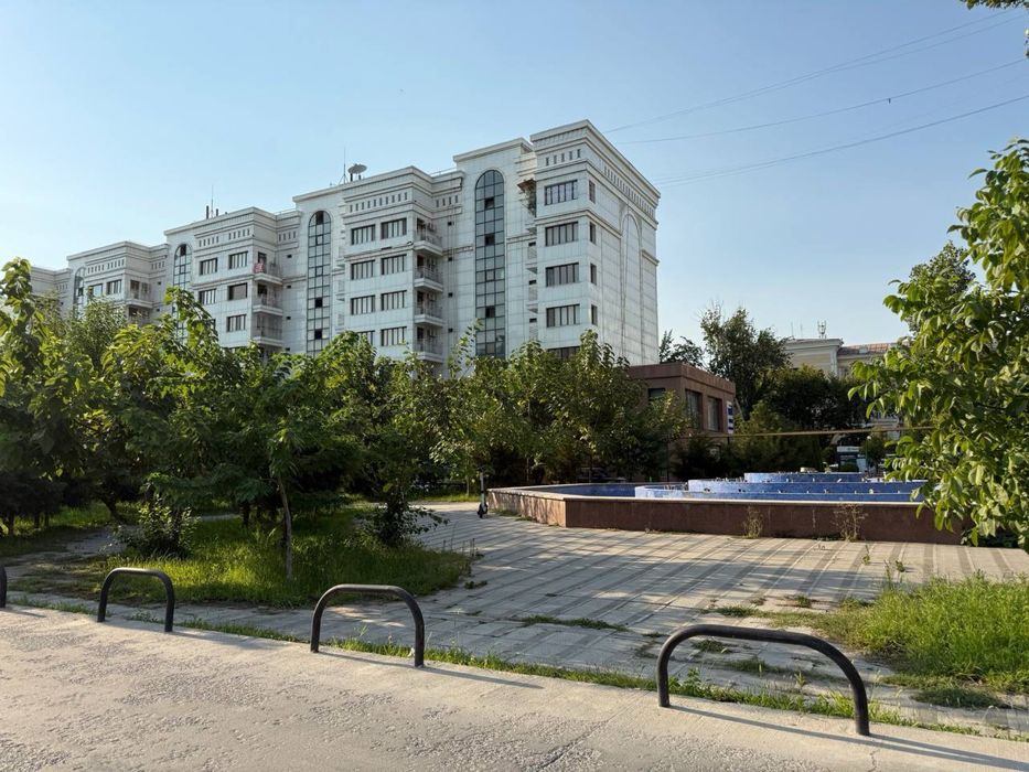 Аренда 3 комнатная метро Алишера навои Ташкент сити
