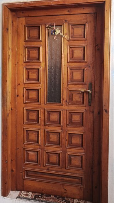 Дървена входна врата 100/200