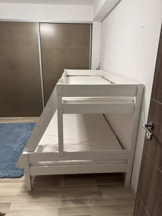 Bunk Bed - Paturi supraetajate