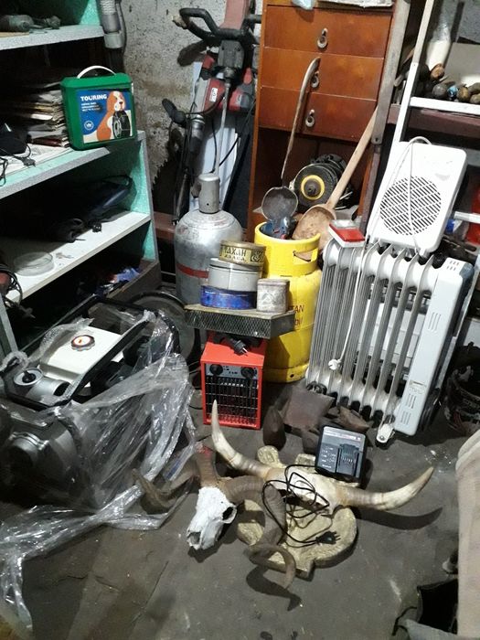 Aspirator frunze,radio vechi,lant antiderapant,ham sa calarie,polizor,