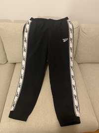 Pantaloni de trening Reebok Classic ( de dama) negri noi