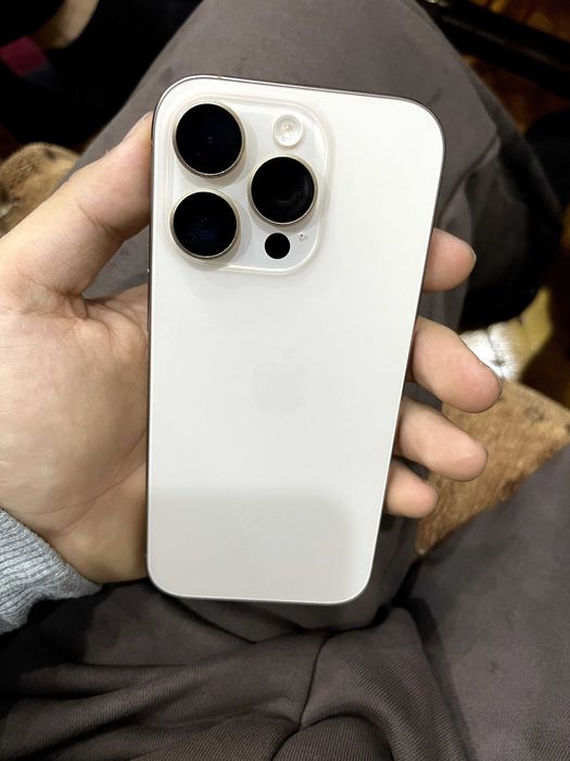 IPhone 16 pro 128GB Desert Titanium