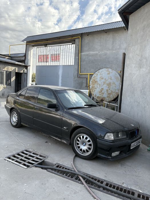 Bmw E36  320 Kabanchik Sotiladi