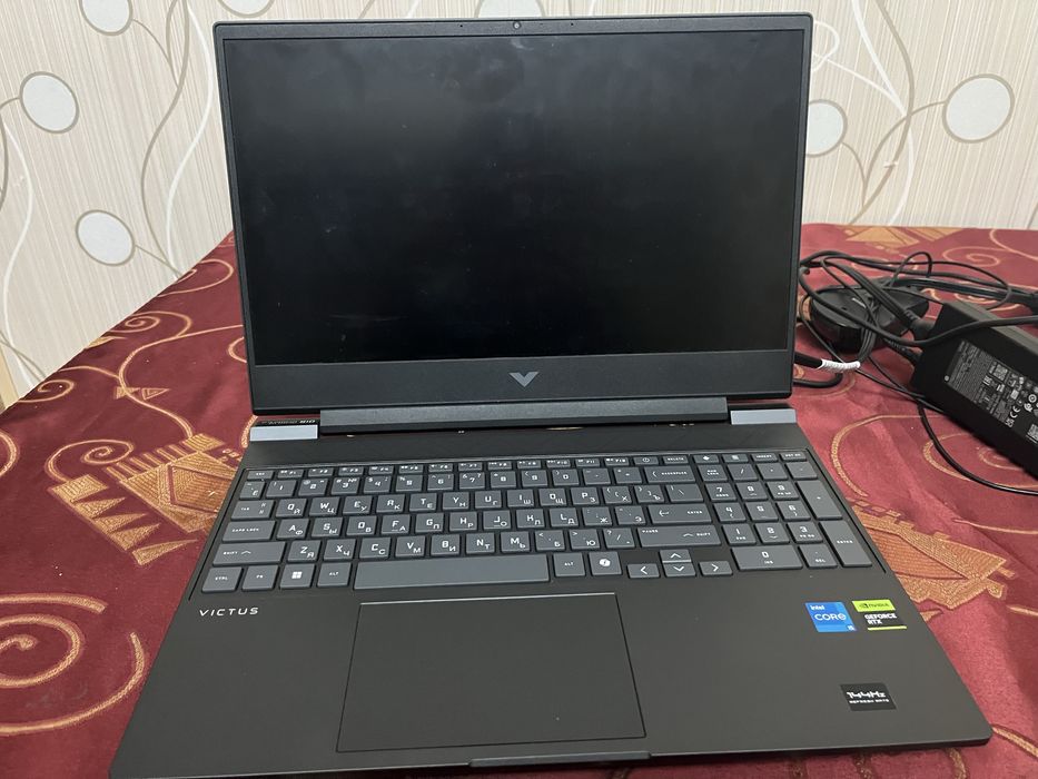 Продается Игровой ноутбук Hp Victus, в отличном состояний.