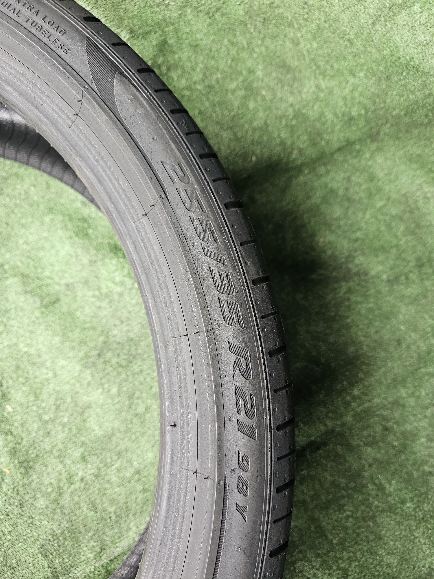 255 35 21 vara pirelli