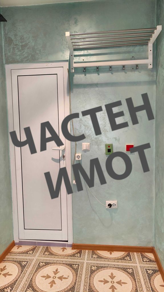 Продава се Едностаен апартамент в Шумен, Център - 41 кв.м за 1928 €/кв.м - Снимка #2