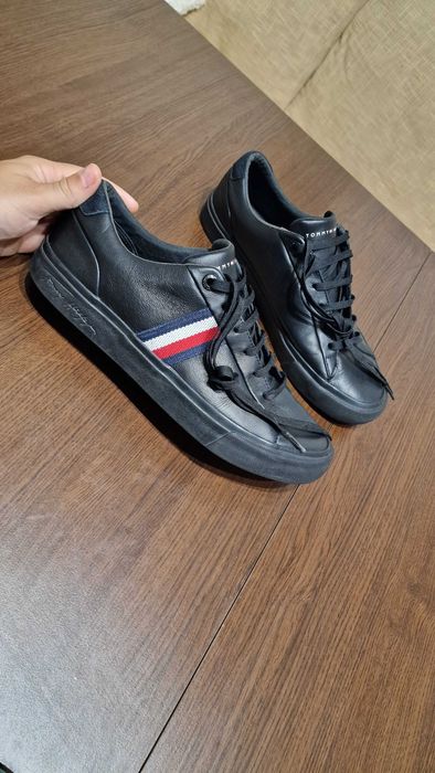 Обувки Tommy Hilfiger 42.5 номер