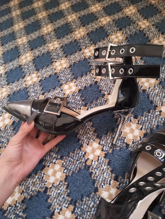 Туфли лодочки женские, на невысоком каблуке