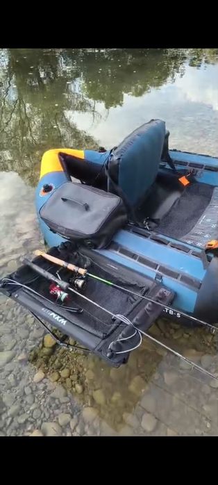 Float tube caperland