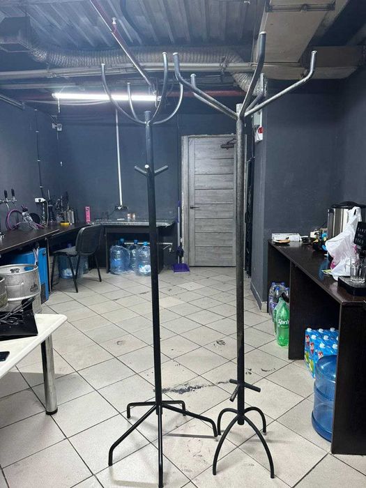 Стол, Вешалки, Дешево