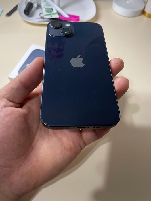 Iphone 13 в хорошем состояний