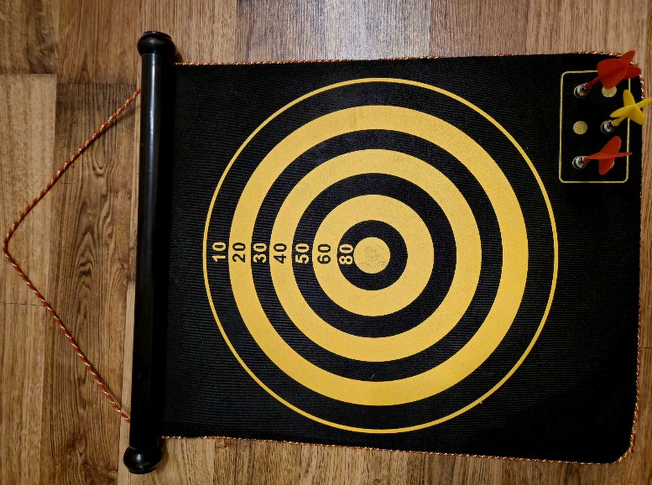 Магнитен дарц Атлас, с магнитни стрели