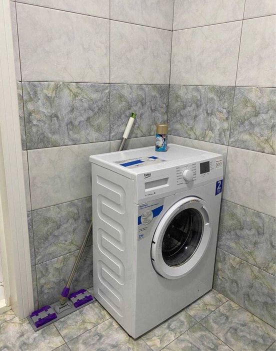 Сдается 2х комнатная возле фэмили парк Дск