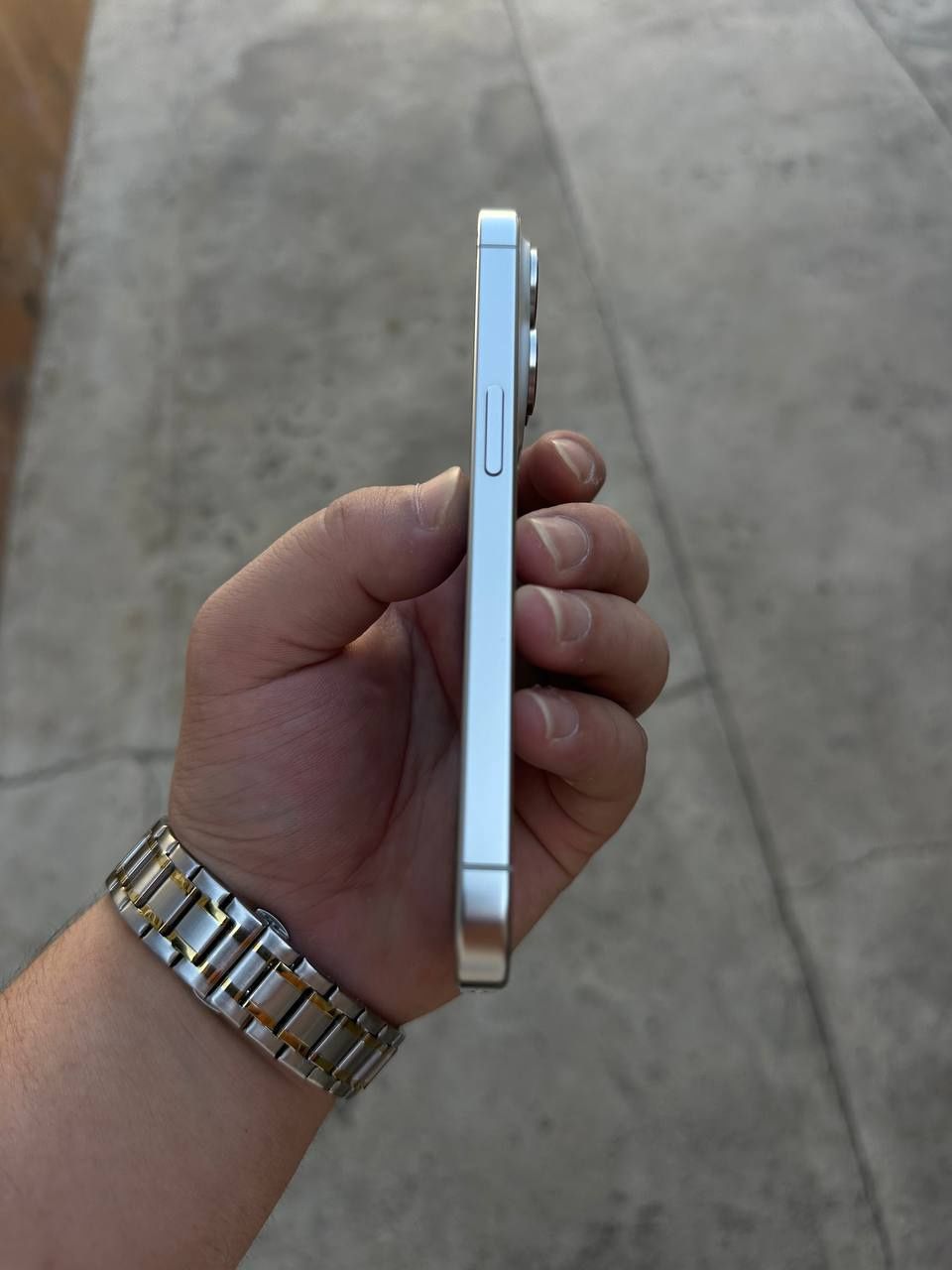 iPhone 15pro ideal