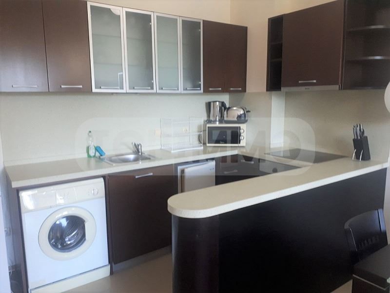Продава се Тристаен апартамент в Балчик - 117 кв.м за 599 €/кв.м - Снимка #2