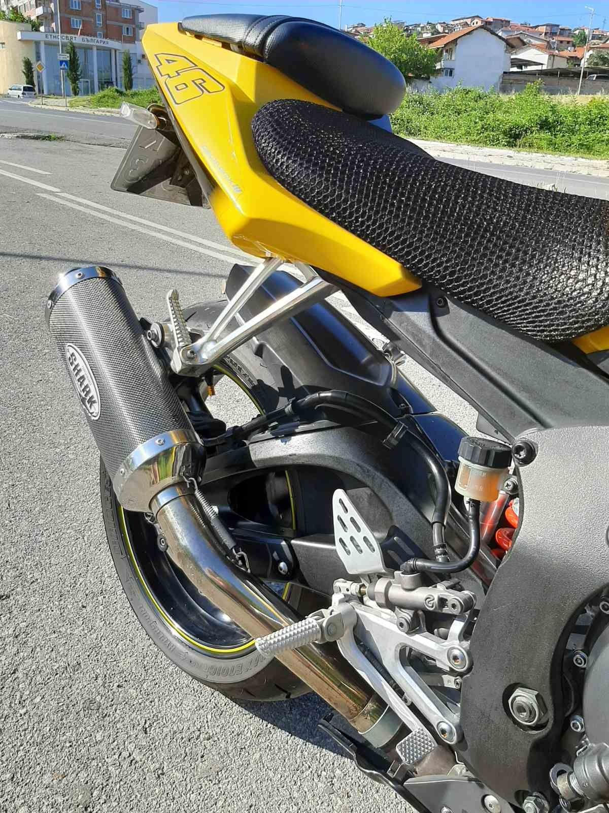 Yamaha r6 LIMITED EDITION R46 2052