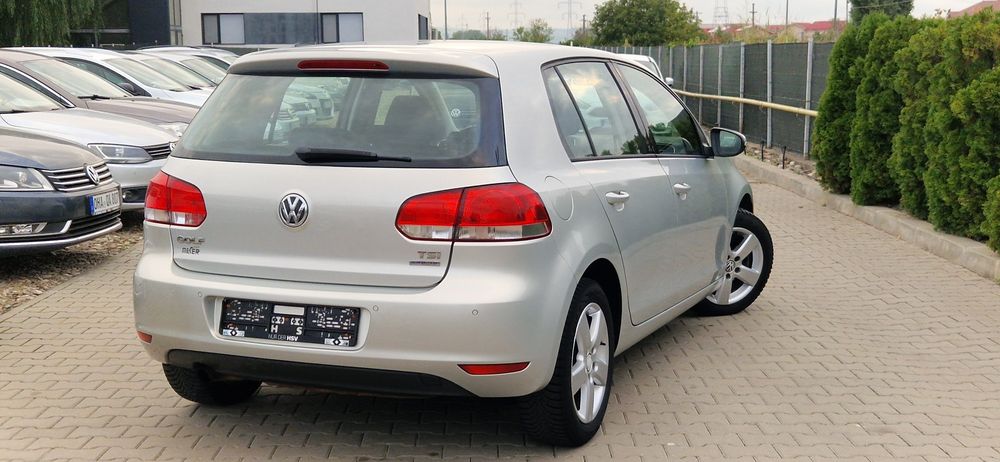 Vand Vw Golf 1.2TSI 2011 Model Bluemotion RATE Impecabila
