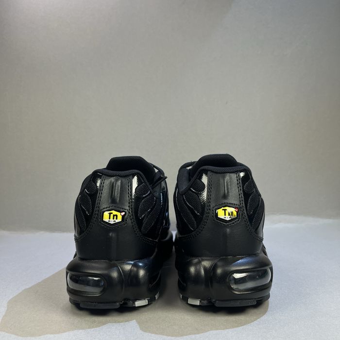 Nike Air Max Tn Triple Swosh! НОВИ! Ориг