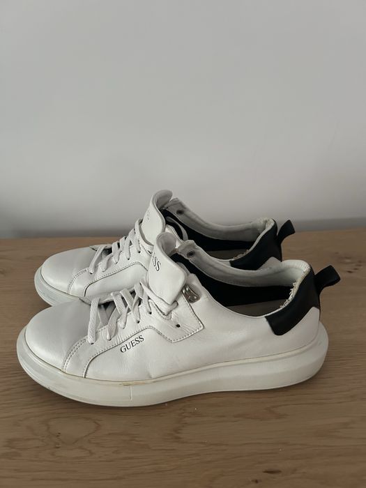 Adidasi Guess barbati marimea 45