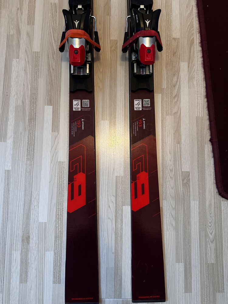 Vand schiuri Atomic Redster G9 FIS 193cm + ICON 24