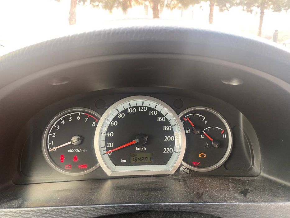 Джентра Автомобиль 2015 г. Jentra moshina 2015 yil Kraskasi toza